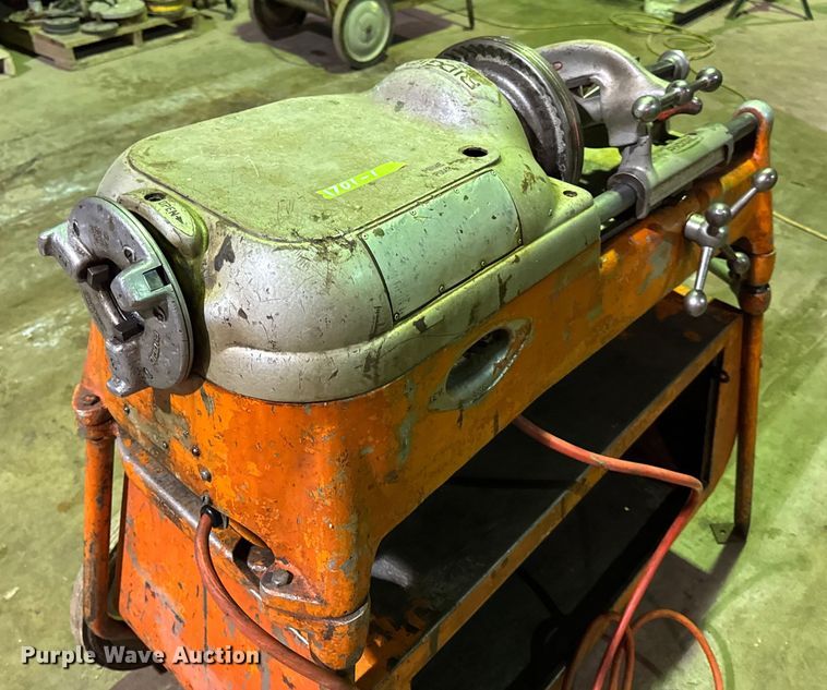 image for item EN0599 Ridgid 535 pipe threader