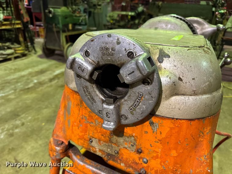 image for item EN0599 Ridgid 535 pipe threader