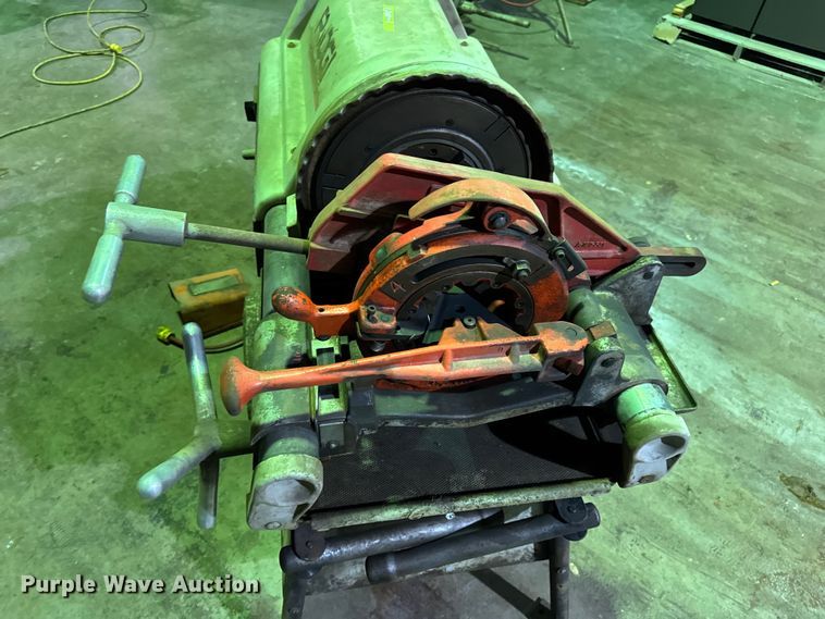 image for item EN0601 Ridgid 1224 pipe threader