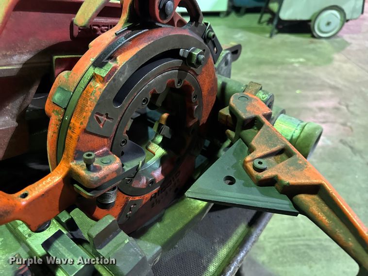 image for item EN0601 Ridgid 1224 pipe threader