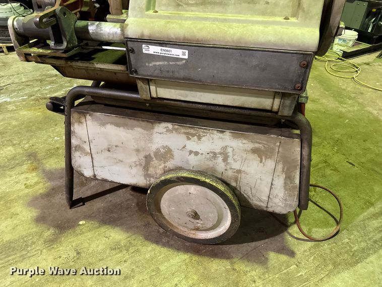 image for item EN0601 Ridgid 1224 pipe threader