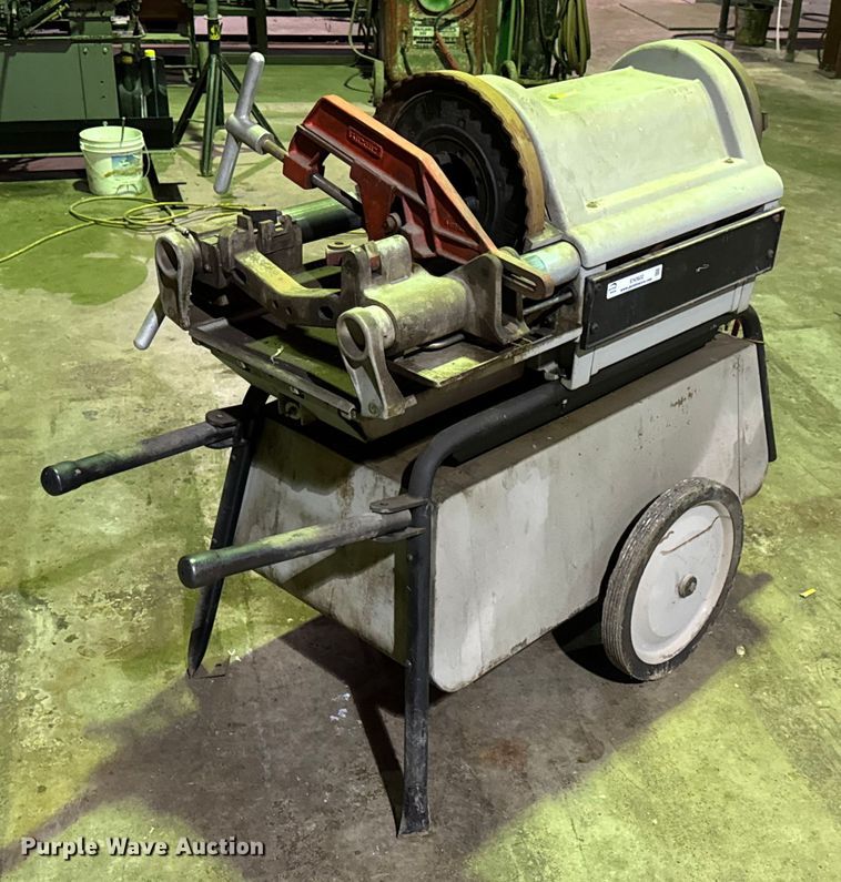 image for item EN0602 Ridgid 1224 pipe threader