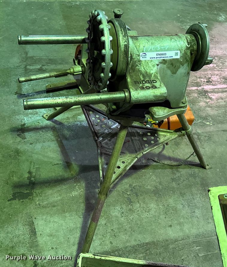 image for item EN0603 (3) assorted tools