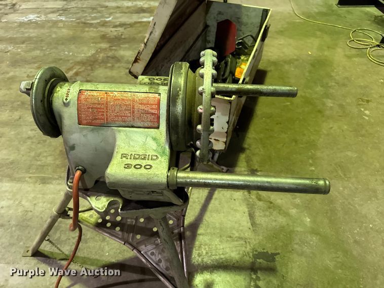 image for item EN0603 (3) assorted tools