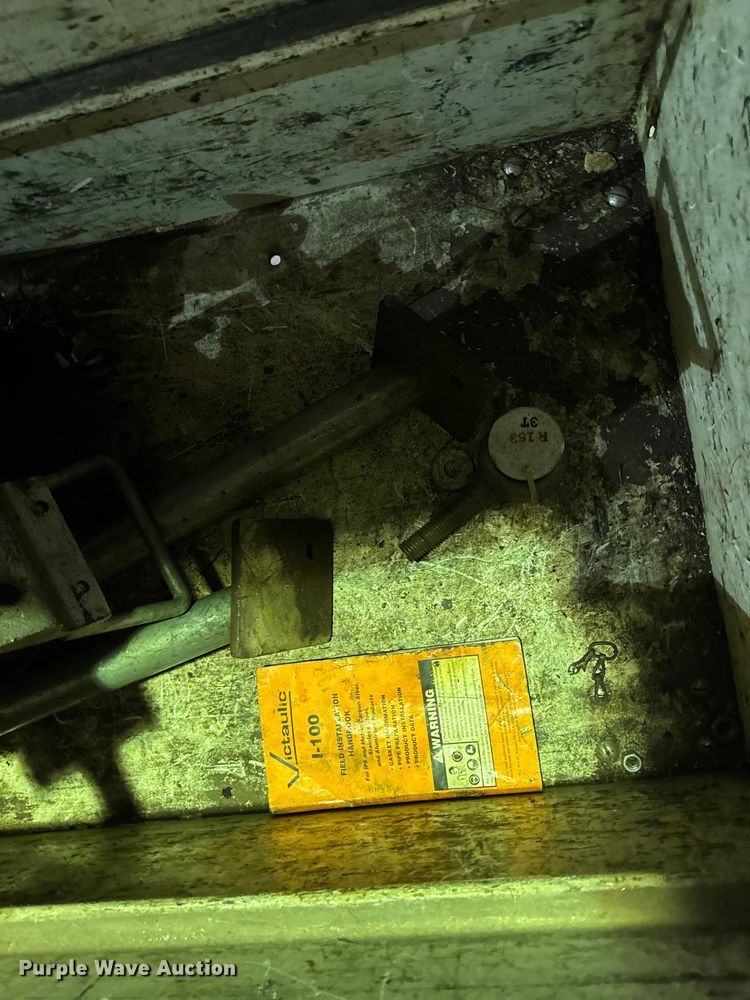 image for item EN0603 (3) assorted tools