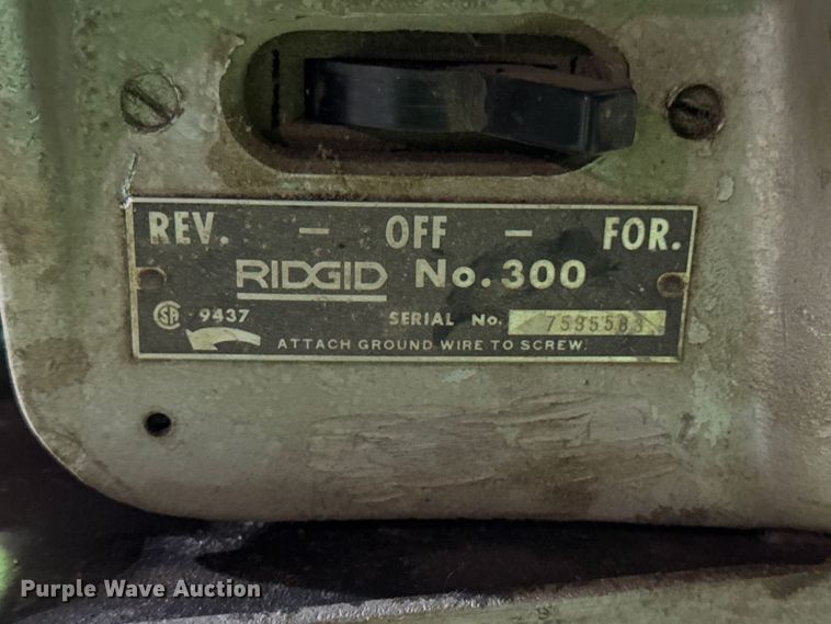 image for item EN0603 (3) assorted tools