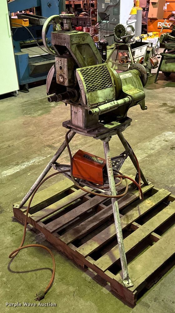 image for item EN0604 (2) roll groovers