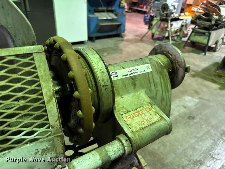 image for item EN0604 (2) roll groovers