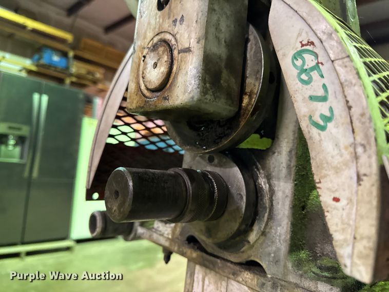 image for item EN0604 (2) roll groovers