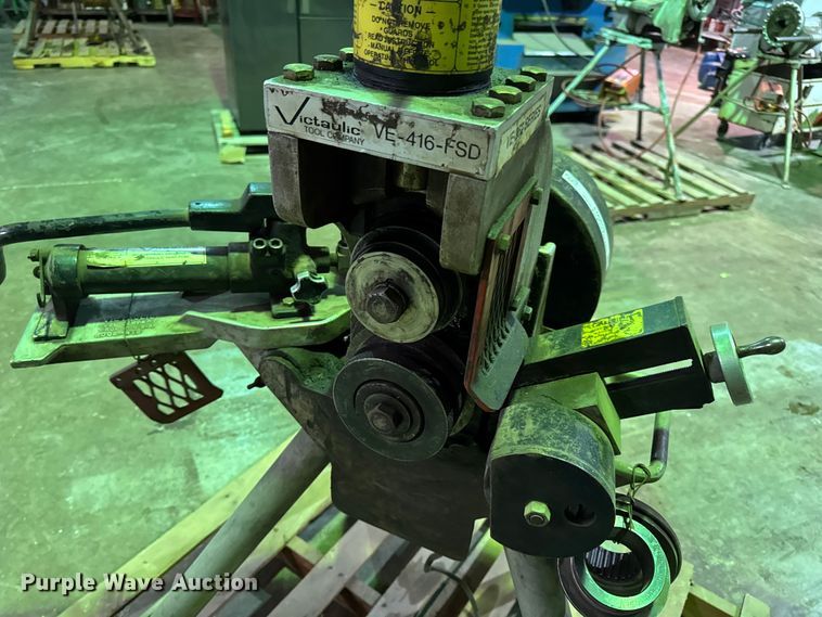 image for item EN0605 Victaulic VE-416-FSD roll groover