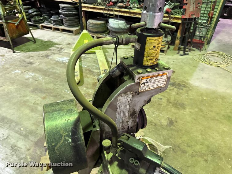 image for item EN0605 Victaulic VE-416-FSD roll groover