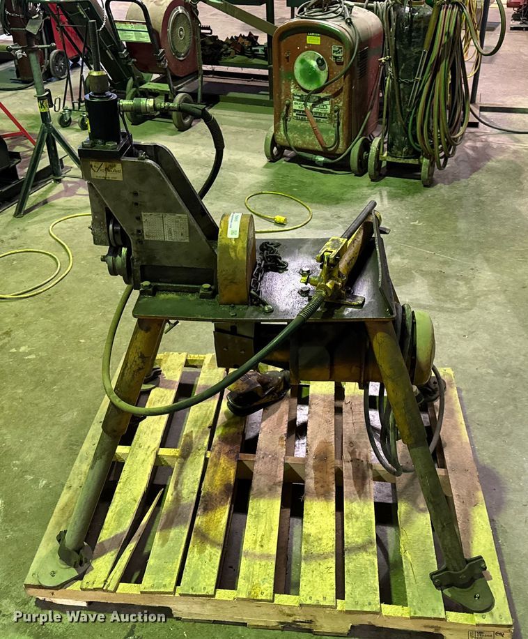 image for item EN0606 Victaulic Vic-Easy 250 FSD roll groover