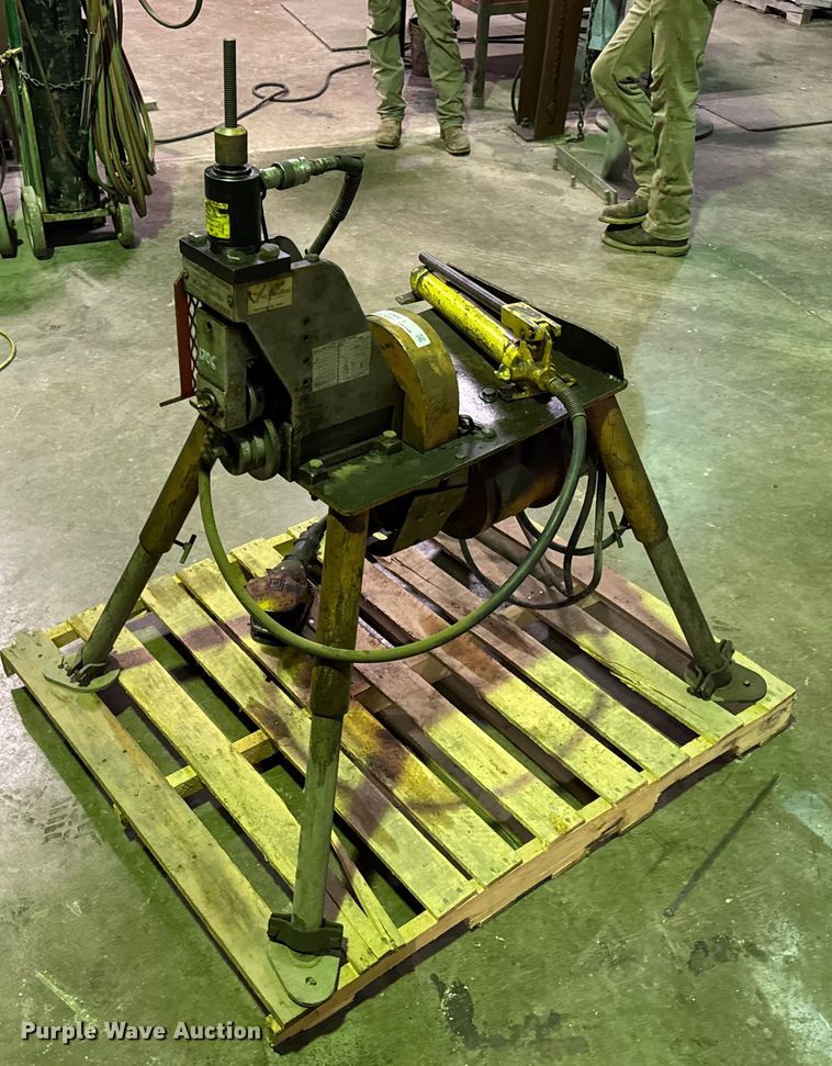 image for item EN0606 Victaulic Vic-Easy 250 FSD roll groover