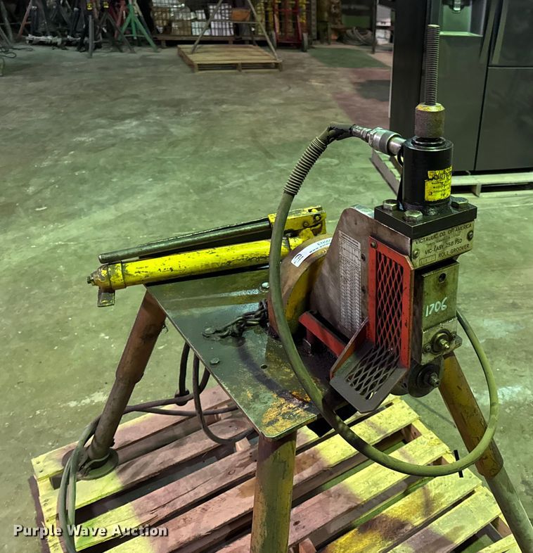 image for item EN0606 Victaulic Vic-Easy 250 FSD roll groover