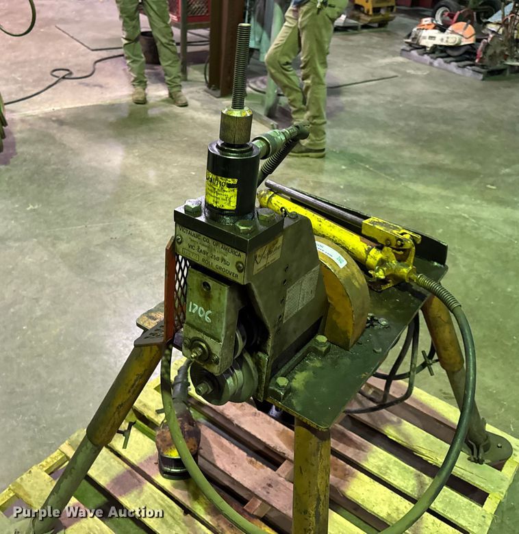 image for item EN0606 Victaulic Vic-Easy 250 FSD roll groover