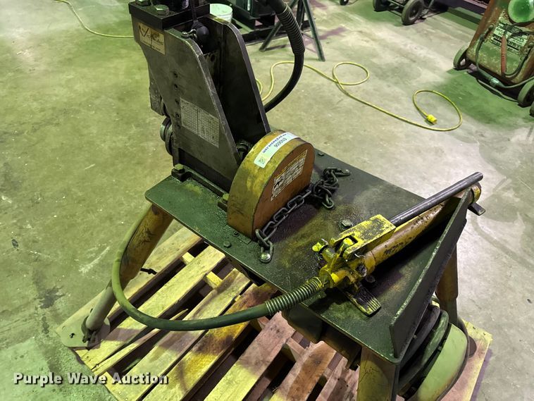 image for item EN0606 Victaulic Vic-Easy 250 FSD roll groover