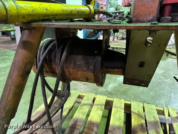 image for item EN0606 Victaulic Vic-Easy 250 FSD roll groover