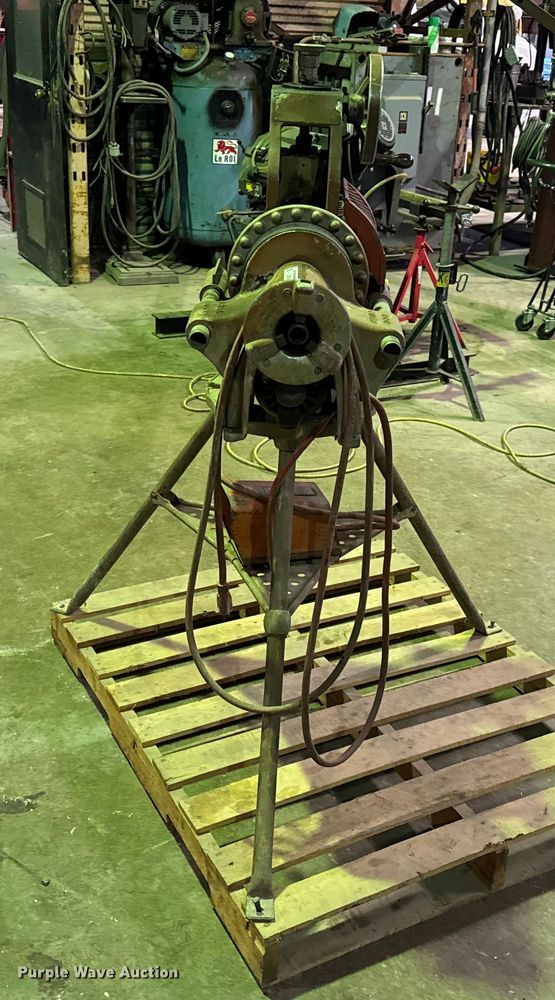 image for item EN0607 (2) roll groovers