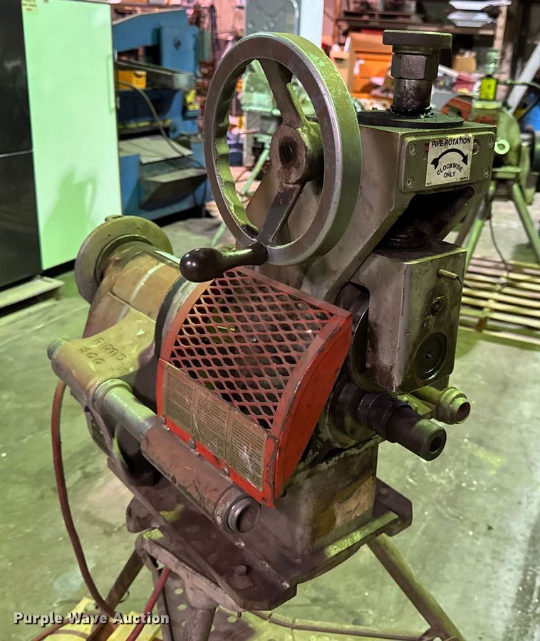 image for item EN0607 (2) roll groovers