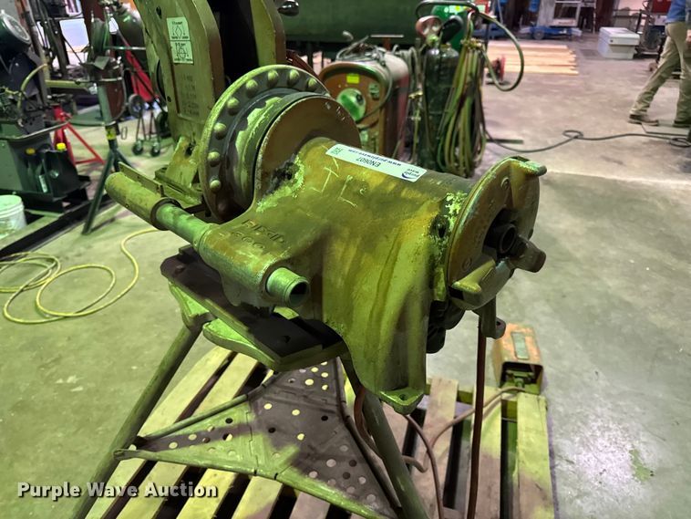 image for item EN0607 (2) roll groovers