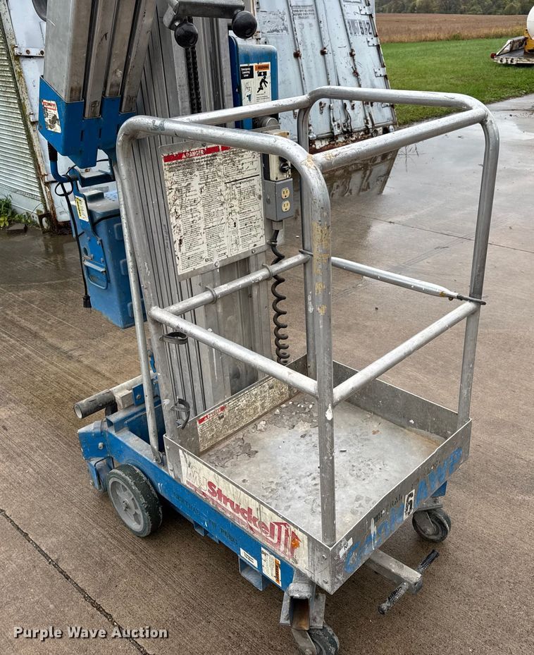 image for item EN0608 Genie AWP-24 vertical lift