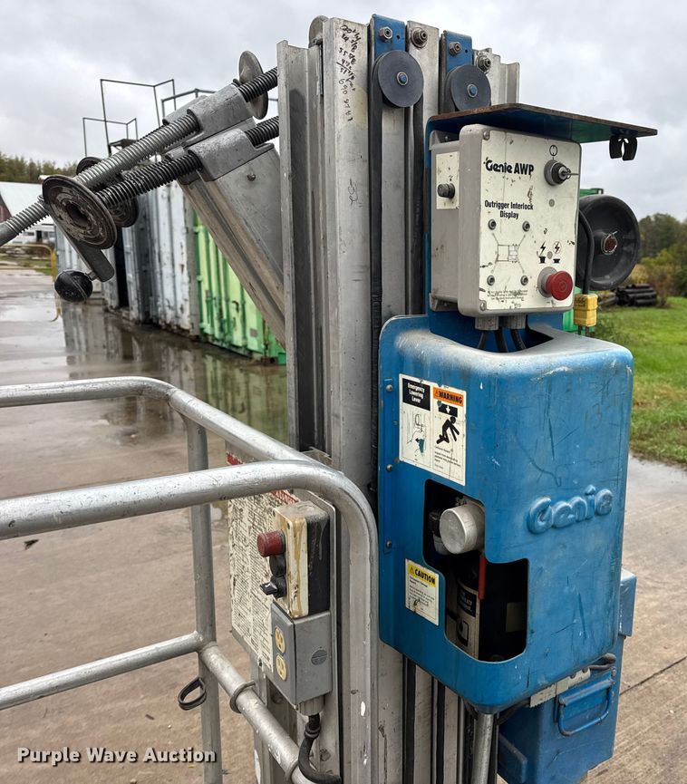 image for item EN0608 Genie AWP-24 vertical lift