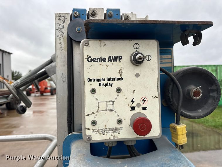 image for item EN0608 Genie AWP-24 vertical lift
