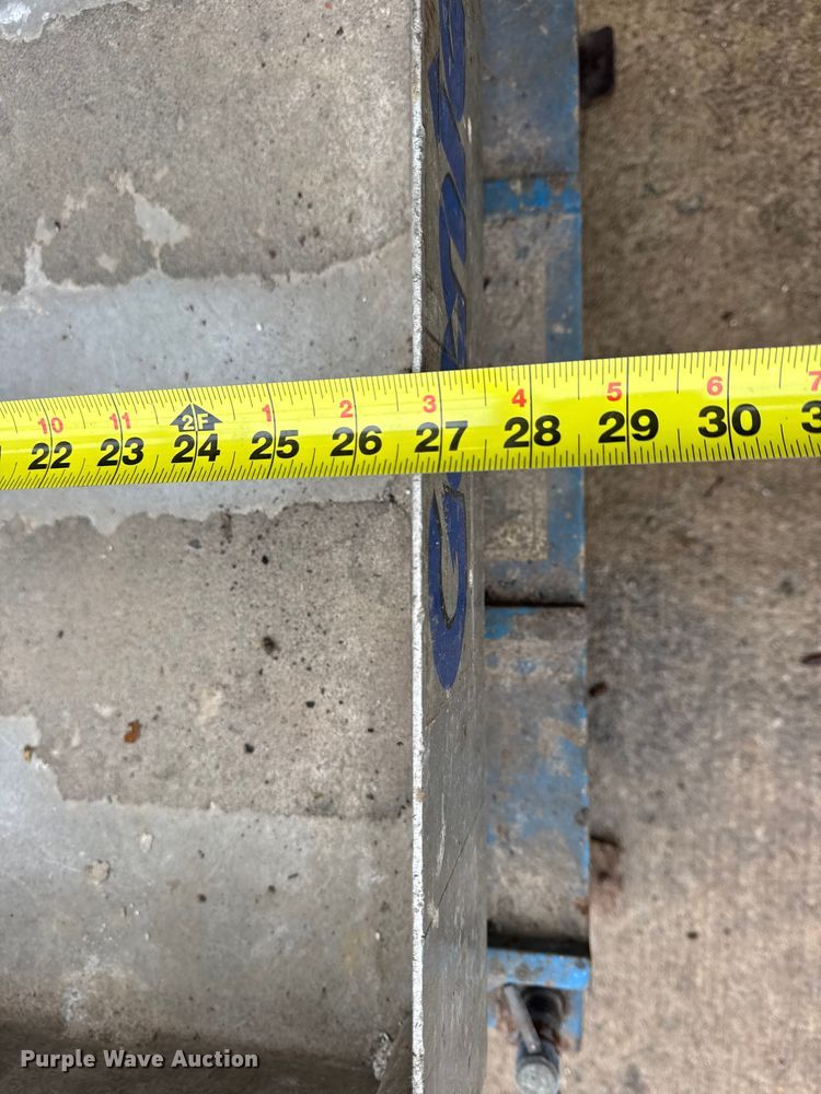 image for item EN0609 (2) Genie vertical lifts