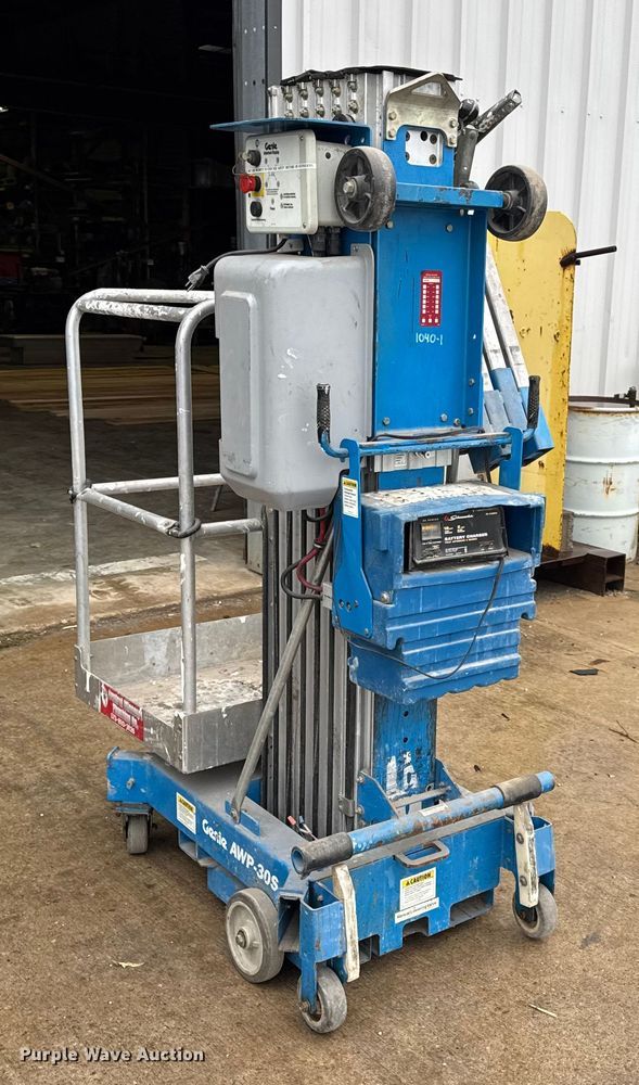 image for item EN0610 Genie AWP-30S vertical lift