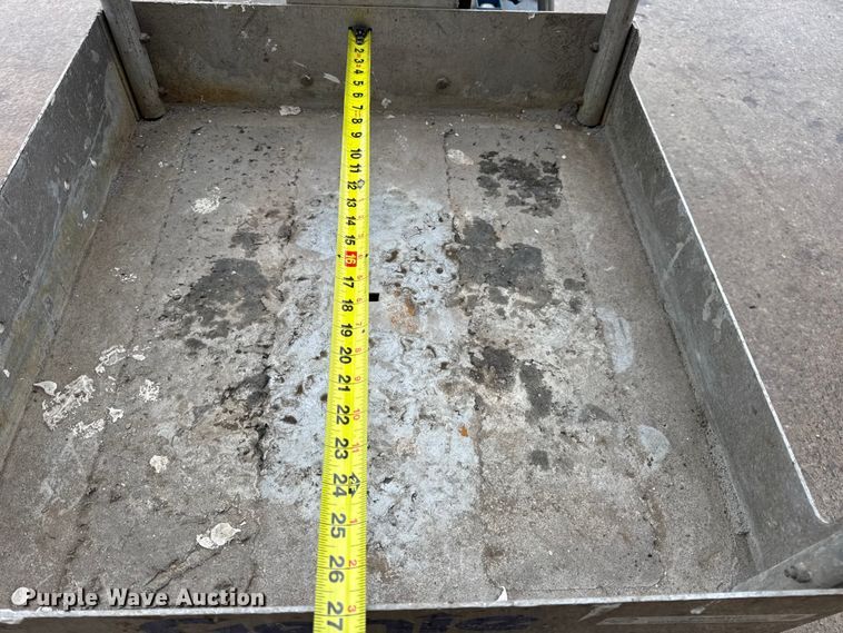 image for item EN0610 Genie AWP-30S vertical lift