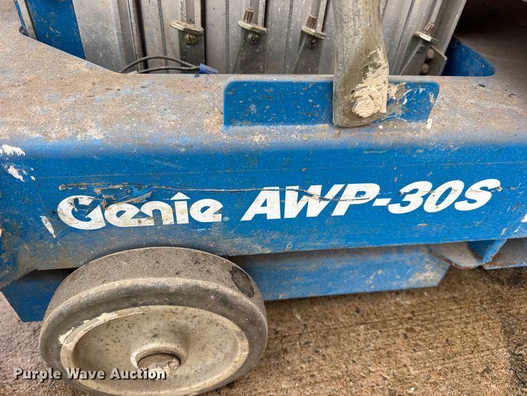 image for item EN0610 Genie AWP-30S vertical lift