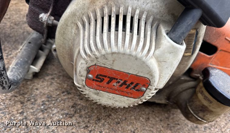 image for item EN0611 Assorted tools