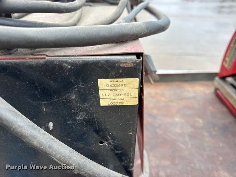 image for item EN0611 Assorted tools