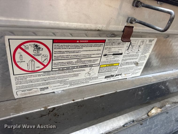 image for item EN0611 Assorted tools