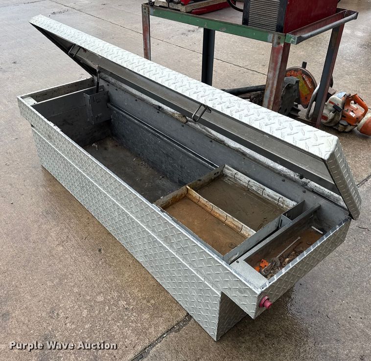 image for item EN0611 Assorted tools