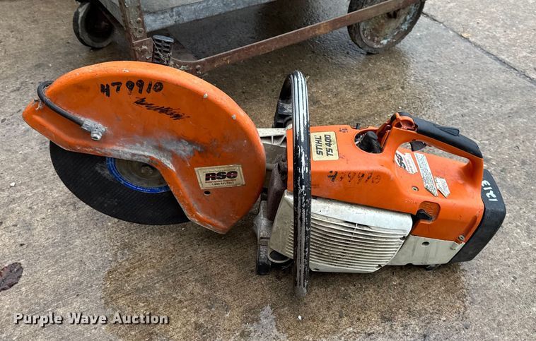 image for item EN0612 Assorted tools