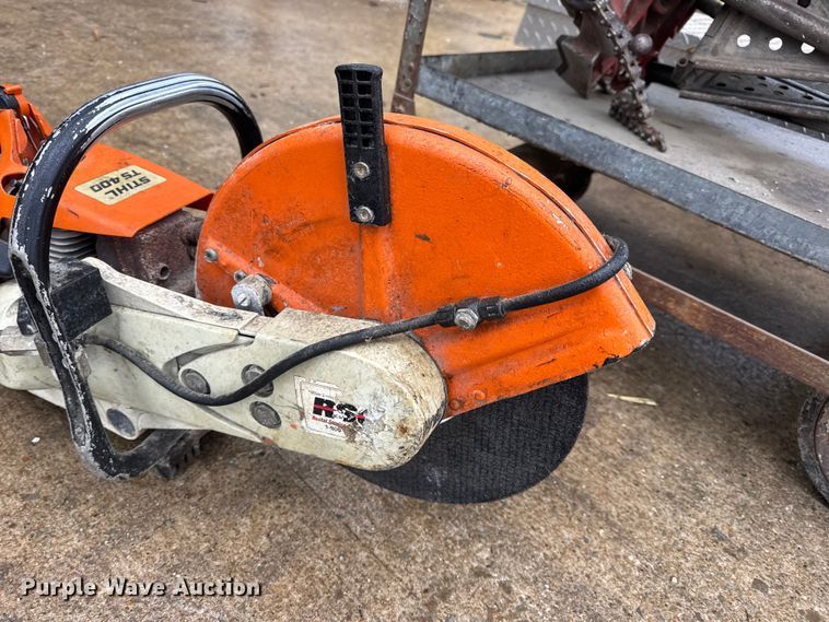 image for item EN0612 Assorted tools