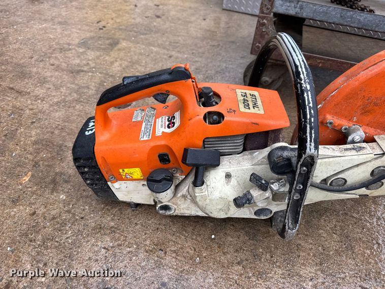 image for item EN0612 Assorted tools