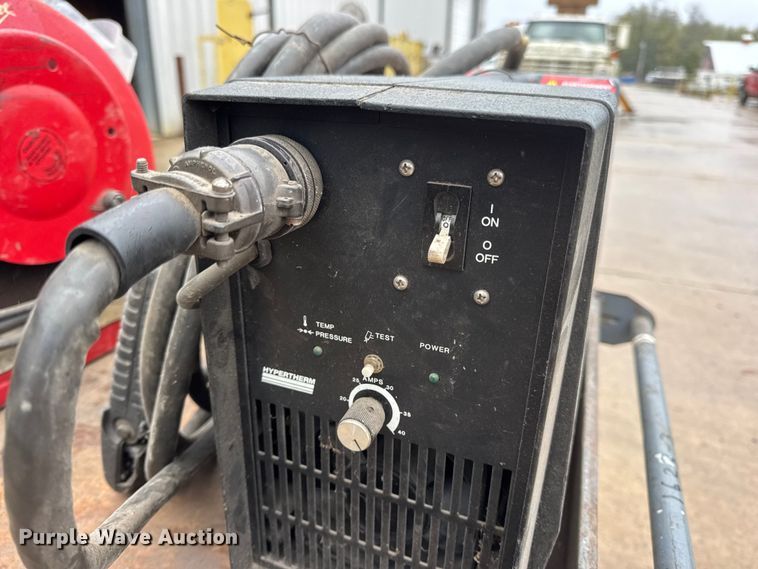 image for item EN0614 Assorted tools