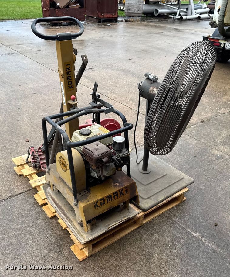 image for item EN0616 Assorted tools