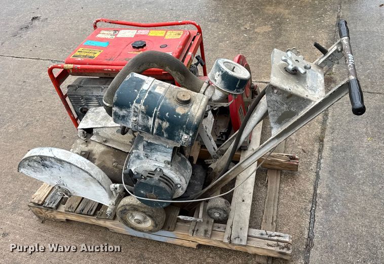 image for item EN0617 Assorted tools