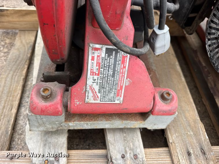 image for item EN0617 Assorted tools