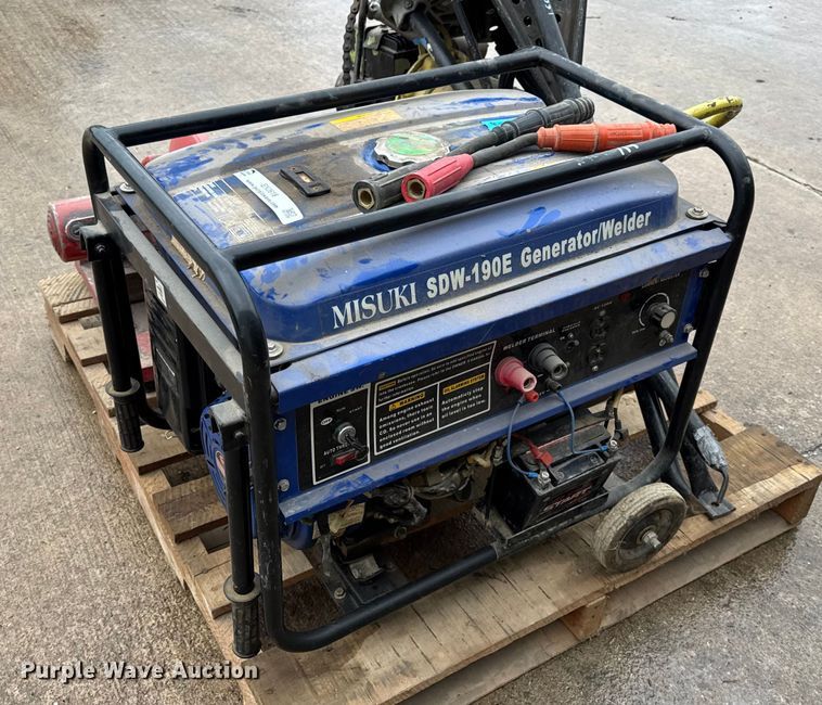 image for item EN0618 Assorted tools