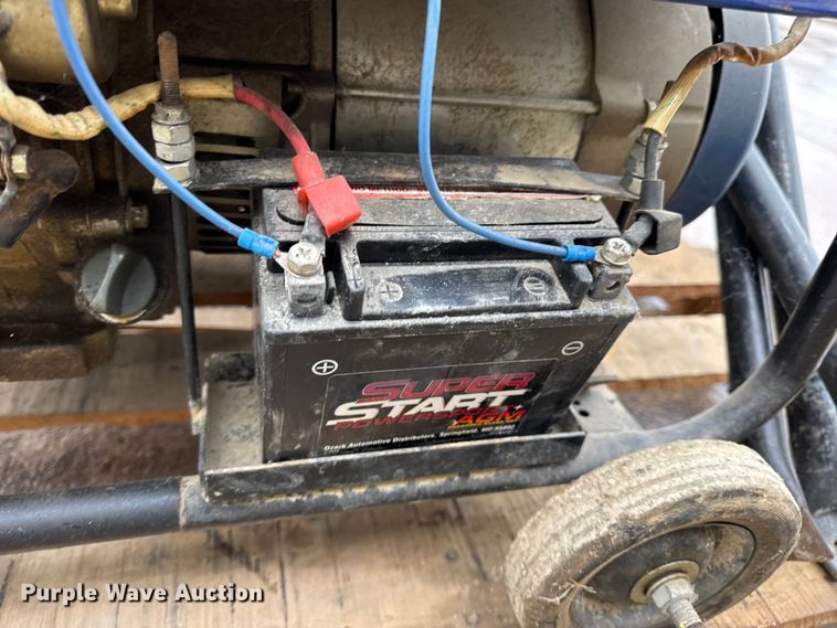 image for item EN0618 Assorted tools