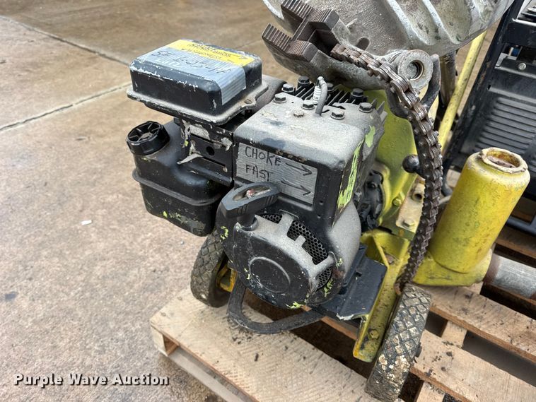 image for item EN0618 Assorted tools