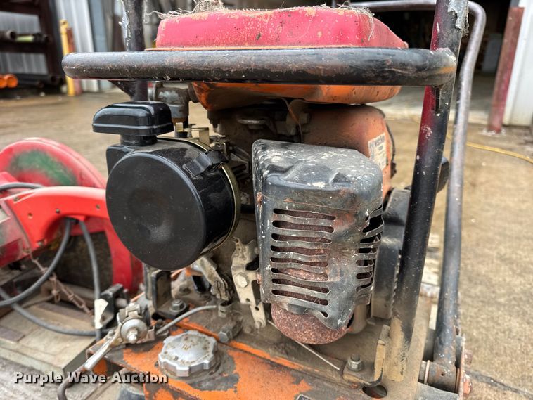 image for item EN0620 Assorted tools