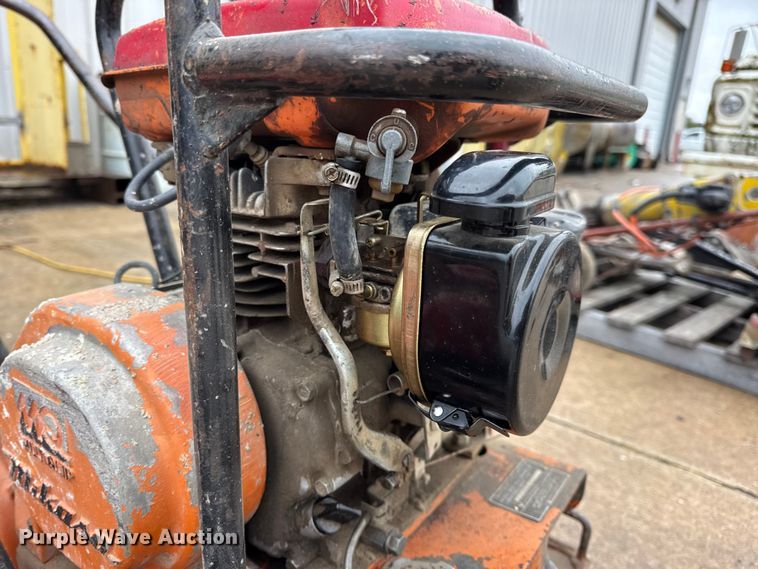 image for item EN0620 Assorted tools