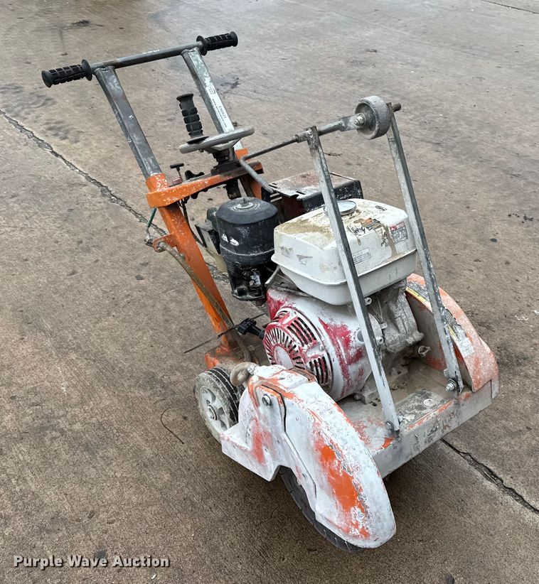 image for item EN0621 Norton Clipper C118 concrete saw