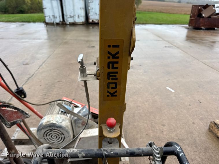 image for item EN0623 Assorted tools