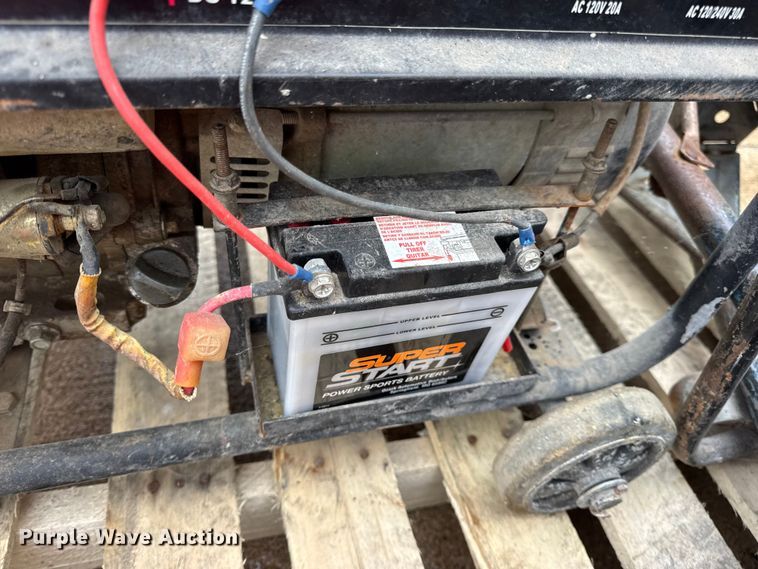 image for item EN0625 Assorted tools